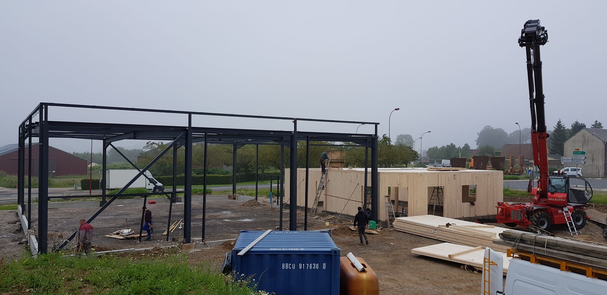 Chantier : Construction de bureaux et ateliers professionnels pour une entreprise de peinture